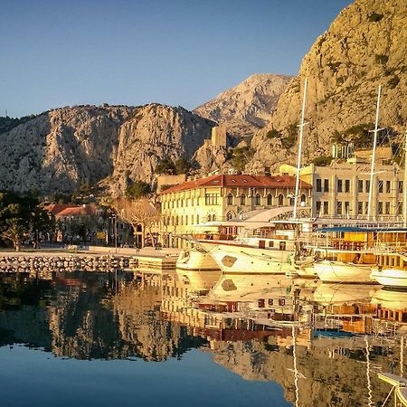 Lighthouse Central Apartments Omis Luaran gambar