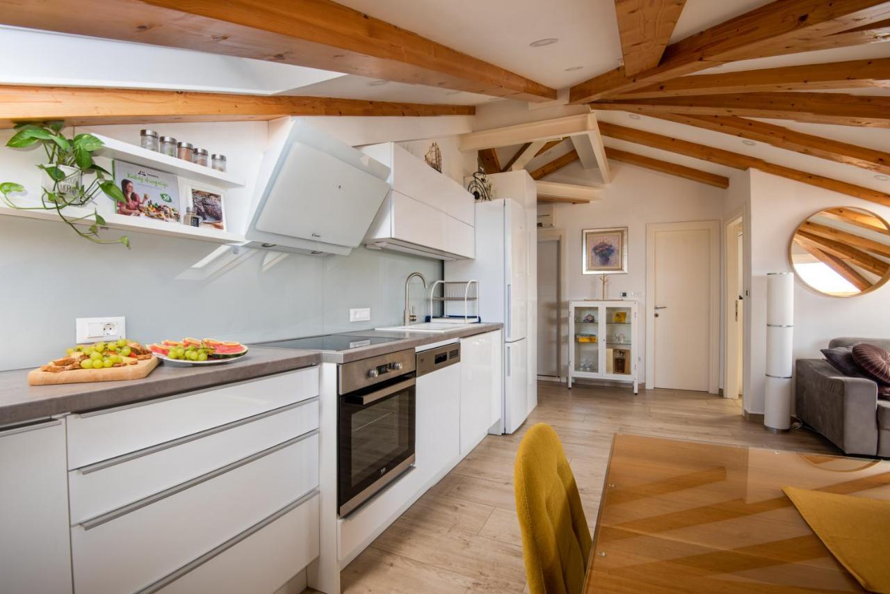 Lighthouse Central Apartments Omis Luaran gambar