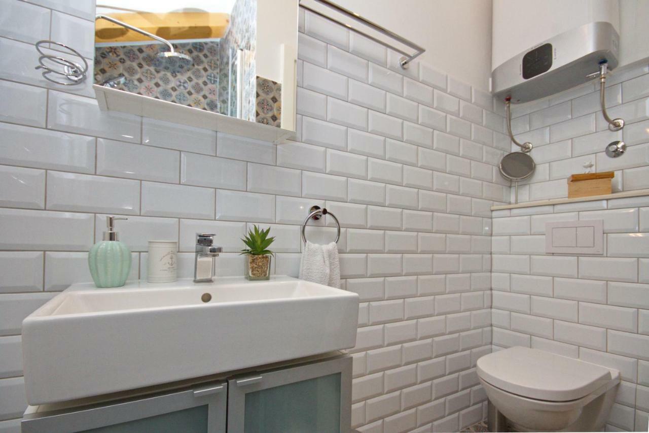 Lighthouse Central Apartments Omis Luaran gambar